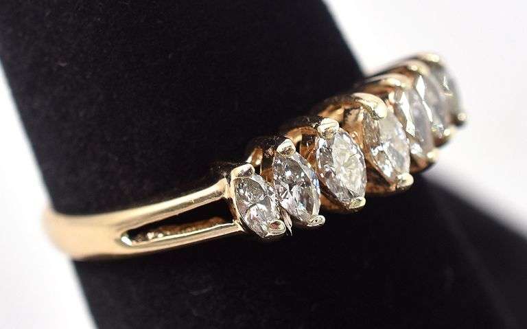 Amazing 14K Yellow Gold Diamond Ring
