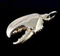 Well-Sculpted Heavy 14K Lobster Claw Pendant