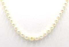 Graduated pearl strand necklace