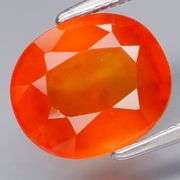 Collectors fiery 3.90ct top color Hessonite Garnet