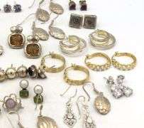 Group lot of Vintage 925 sterling silver earrings