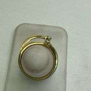 LADIES 14K GOLD AND DIAMOND RING