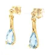 18kt Yellow gold 3ctw pear shaped aquamarine dangle earrings