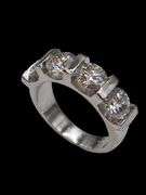 Sparkling 14 Kt White Gold Plate 4.15 Ct VVs1 F-G Simulated Diamond Ring