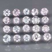 Yes! 2 full carats of Diamond white Sapphires!!!!