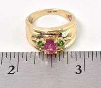 Splendid 10K Yellow Gold Pink Topaz and Emerald Gemstone Ring