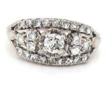 Vintage Scalloped 3 row diamond ring in white gold