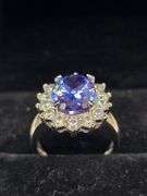 Dazzling 6.75 Ct VVs1 Lab Simulated Violet Blue Flash Tanzanite Ring
