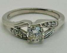 14K White Gold Round Brilliant Cut Diamond Ring