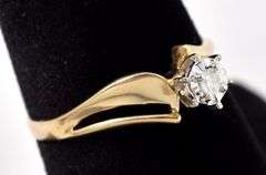 Lovely 10K Yellow Gold Solitaire Diamond Ring