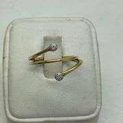 LADIES 14K GOLD AND DIAMOND RING