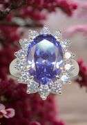 Dazzling 6.75 Ct VVs1 Lab Simulated Violet Blue Flash Tanzanite Ring