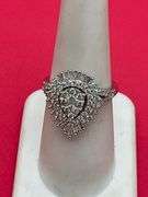 BRAND NEW CERTIFIED 14K WHITE GOLD DIAMOND RING. 2.00 CARATS