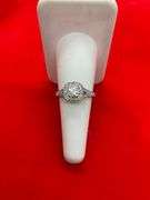 CERTIFIED BRAND NEW 14K WHITE GOLD DIAMOND ENGAGEMENT RING. 1.00 CARAT