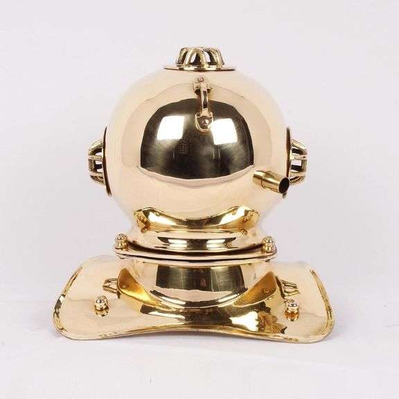 Handmade Solid Brass Diving Helmet Clock