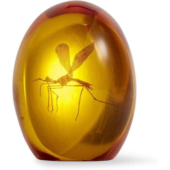 Official Jurassic Park Mosquito Resin Prop