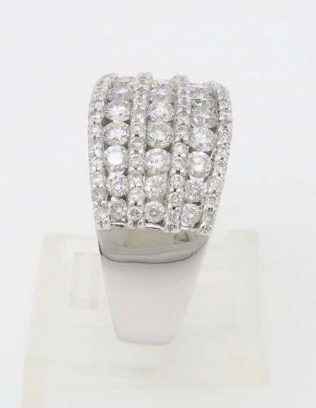 Stunning 1.65CTW Earth Minded Diamond Band