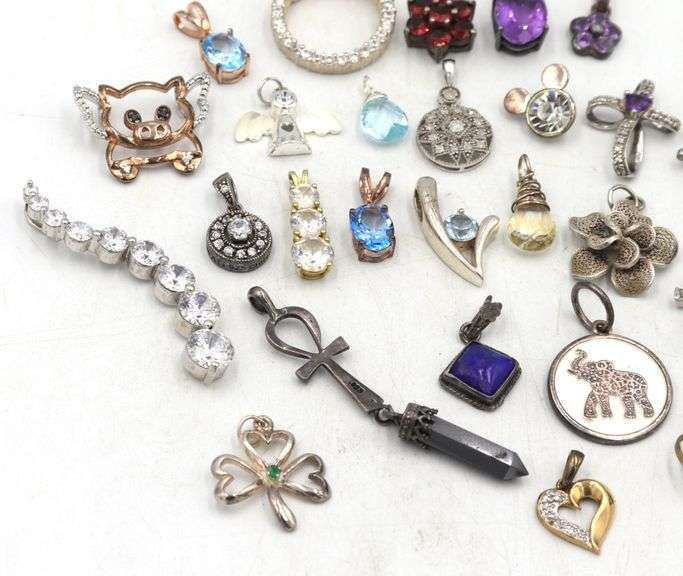 Group lot of Vintage 925 sterling silver pendants and charms
