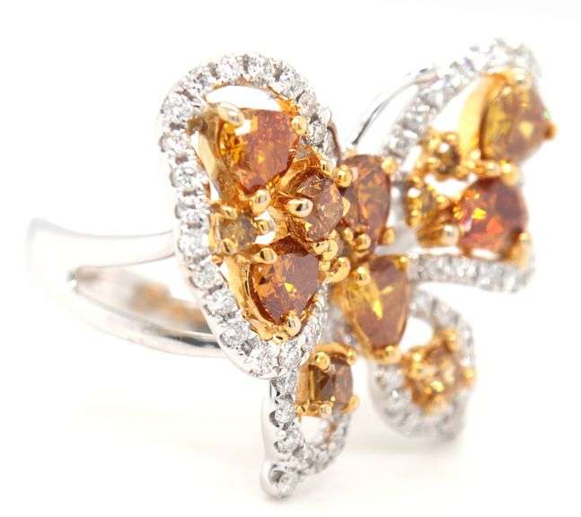 18kt White gold 1.72ctw faceted fancy yellow with 0.61ctw white diamond butterfly ring