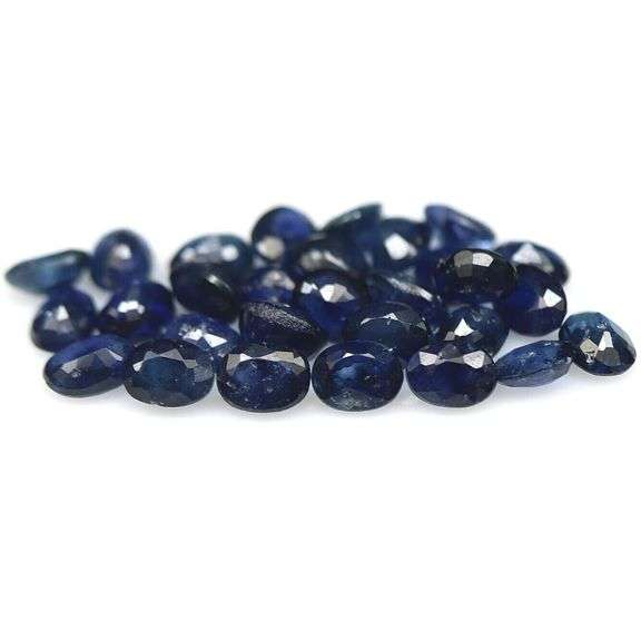 Heated only! 7.35ct Madagascar Sapphire set