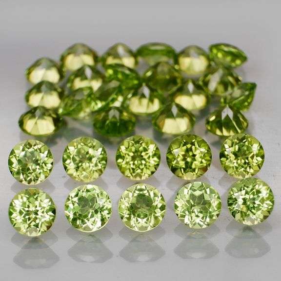 Round cut! Untreated! Matched! 16.34ct Peridot set!