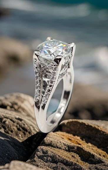 Sparkling 5.75 Ct 14 Kt White Gold Plated Engagement Ring