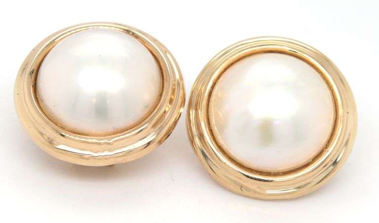 14kt Yellow gold Mabe clip on earrings