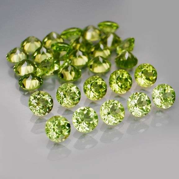 Round cut! Untreated! Matched! 16.34ct Peridot set!