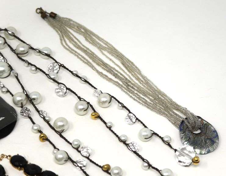 Group lot of fashion Jewelry