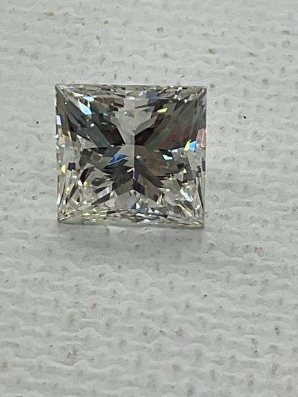 CERTIFIED 1.78 CARAT PRINCESS CUT LAB GROWN DIAMOND