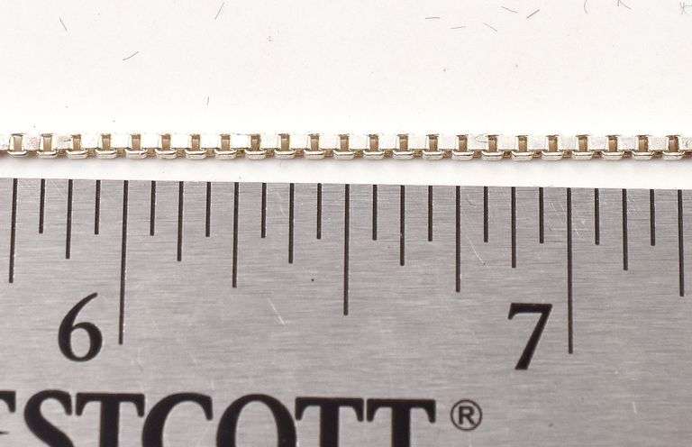 Chain Link Bracelet in Sterling Silver