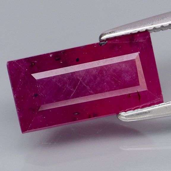 Fall in love with this REAL 3.62ct untreated Winza Ruby!!