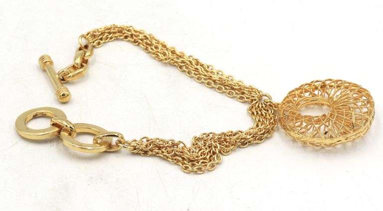 Set of fashion jewelry