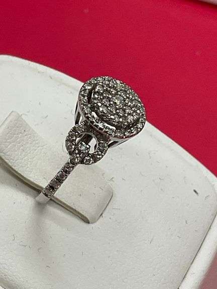 BRAND NEW LADIES 14K WHITE GOLD DIAMOND RING