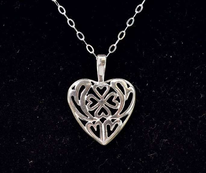 Heart Shaped Pendant Necklace in Sterling Silver