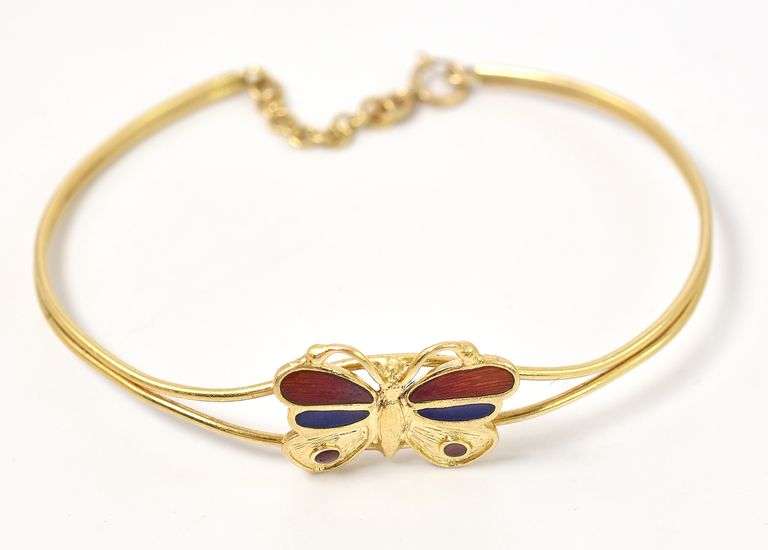Adorable 18K Yellow Gold Cuff Bracelet