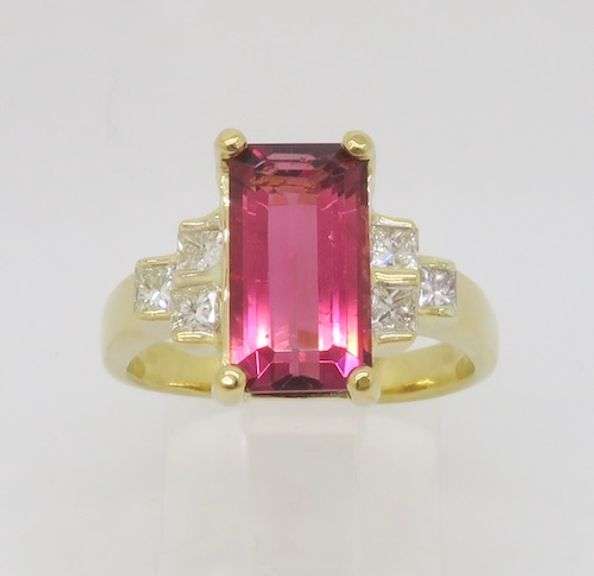 Pink Tourmaline & Diamond Ring made in 18k Yellow Gold
