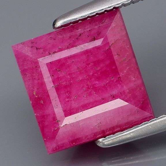 Heated only! 3.14ct REAL pinkish red Myanmar Ruby!!!
