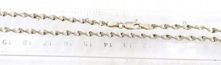 Group lot of 8 Vintage 925 sterling silver necklaces