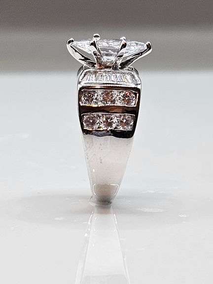 Sparkling 14 Kt Tri-Layered White Gold Plated 3.35 Ct Marquis Cut Lab Simulated Diamond Ring