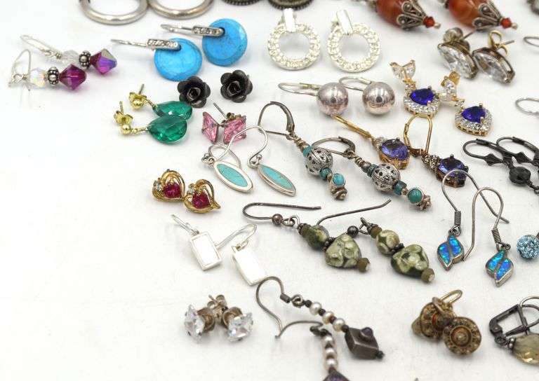Group lot of Vintage 925 sterling silver earrings