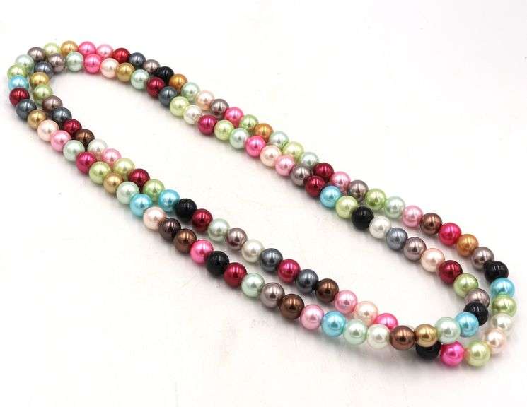 Group lot of pearl fashion jewelry