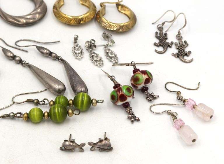 Group lot of Vintage 925 sterling silver earrings