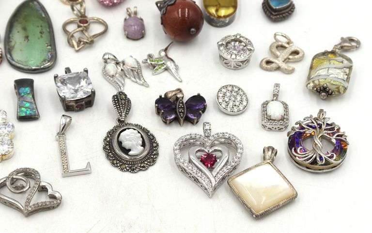 Group lot of Vintage 925 sterling silver pendants