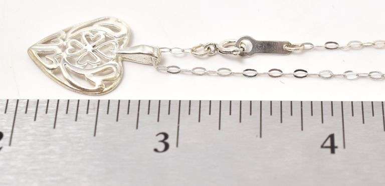 Heart Shaped Pendant Necklace in Sterling Silver