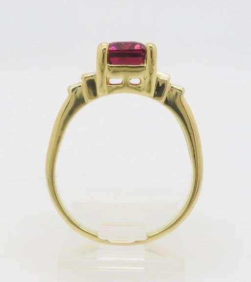 Pink Tourmaline & Diamond Ring made in 18k Yellow Gold