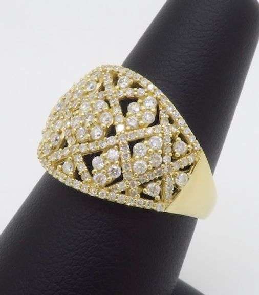 Micro Pavé Diamond Cocktail Band