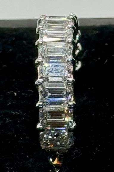 14K Radiant Cut White Gold Lab Diamond Wedding Band