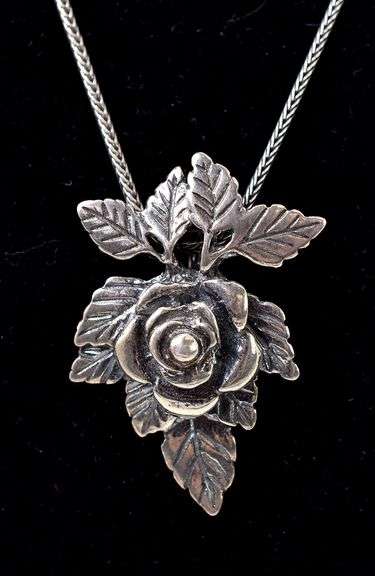 Rose Pendant Necklace in Sterling Silver