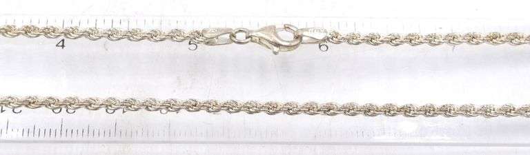 Group lot of Vintage 925 sterling silver necklaces